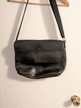Black Messanger Bag